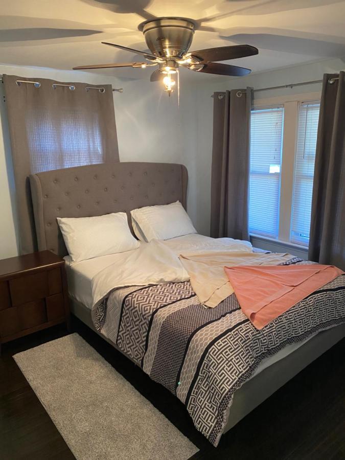 Airport Apartment Windsor